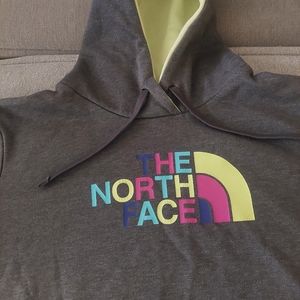 Women Vintage Northface hoodie